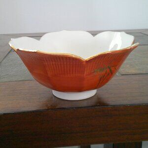 Vintage Kutani Hand Painted Porcelain Lotus Bowl 